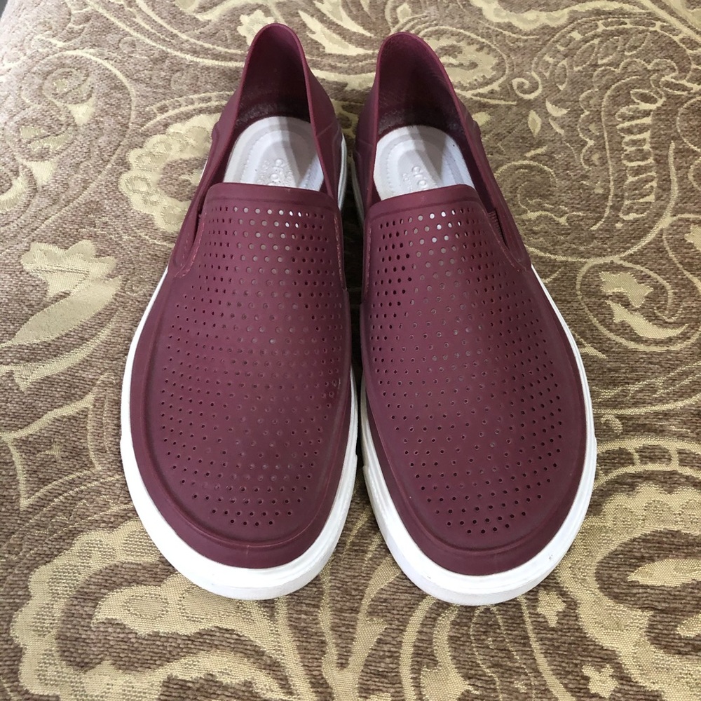 Crocs Slip On